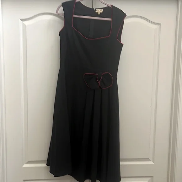 open lace back dress Lindy Bop Alanis Black Polka Dot Red dress – HerSecretCloset.co.uk
